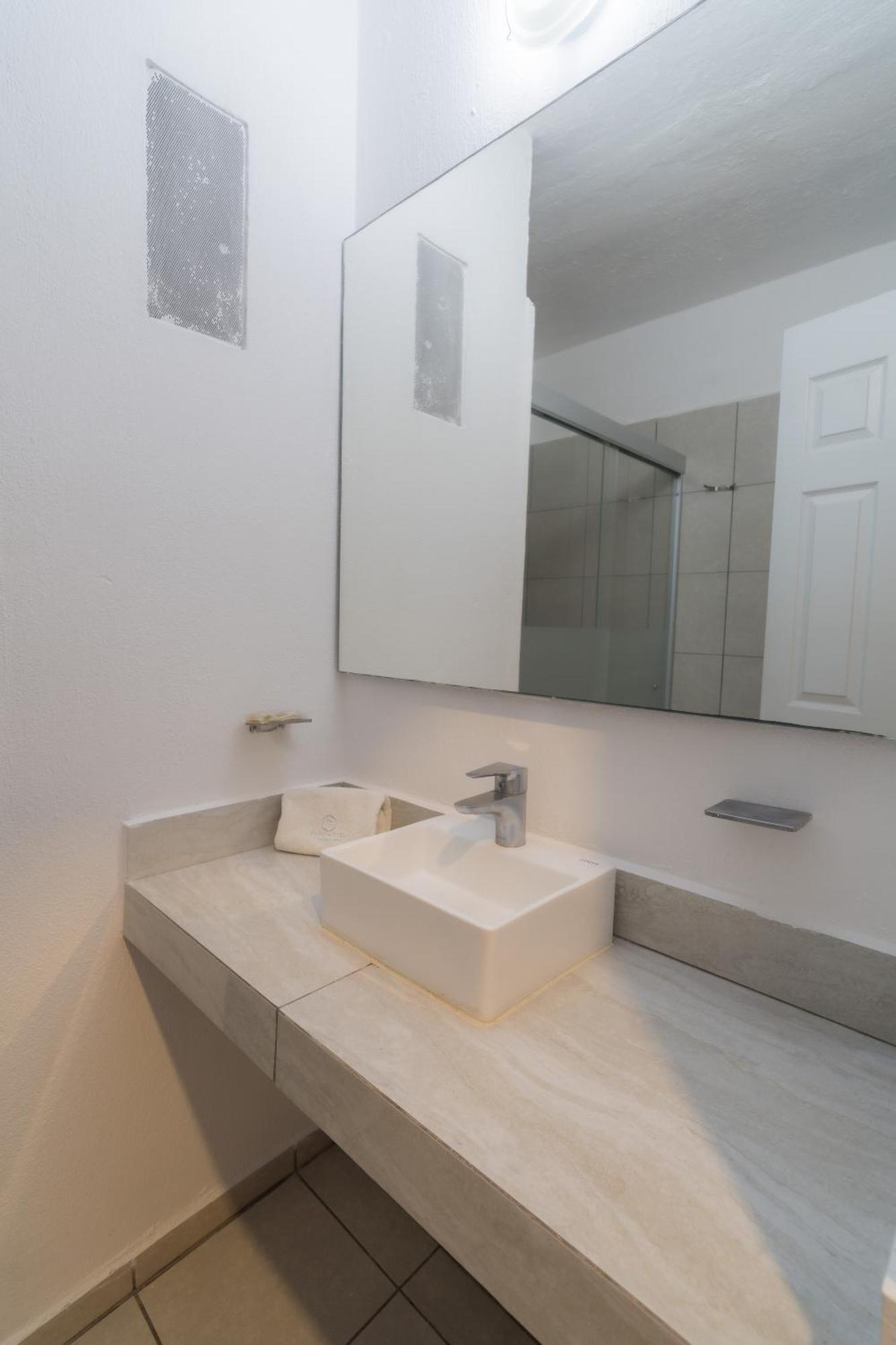 Expo Hotel Guadalajara - Zona Expo Frente Al Centro De Convenciones מראה חיצוני תמונה